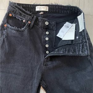 Abercrombie & Fitch Dad High Rise Black Jeans